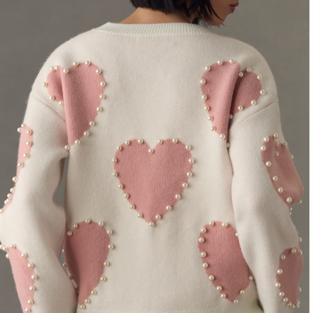Hearts & Pearls Sweater - Picture 4 of 5